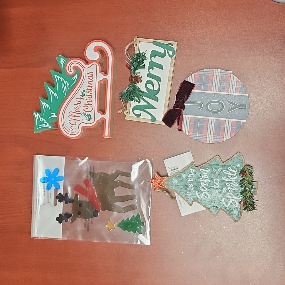 Ornaments and gel cling
